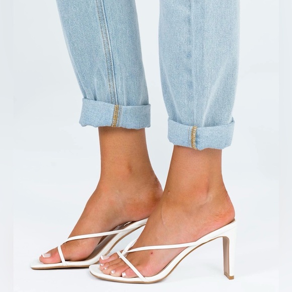 Billini Silas Heels White size 7
